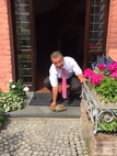 News: Herr Ginster begrüßt unseren neuen Mitarbeiter "Herr Schröder" aus der Nachbarschaft (07.08.2015)